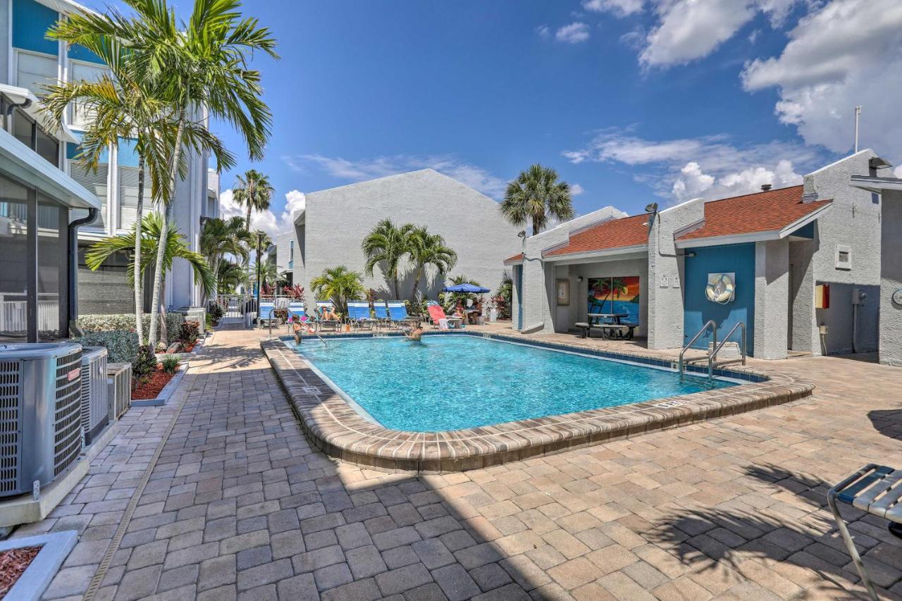 Poolside Madeira Beach Abode With Balcony! Villa St. Pete Beach Exterior photo