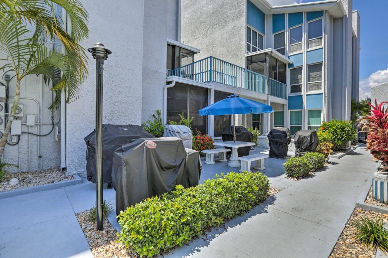 Poolside Madeira Beach Abode With Balcony! Villa St. Pete Beach Exterior photo